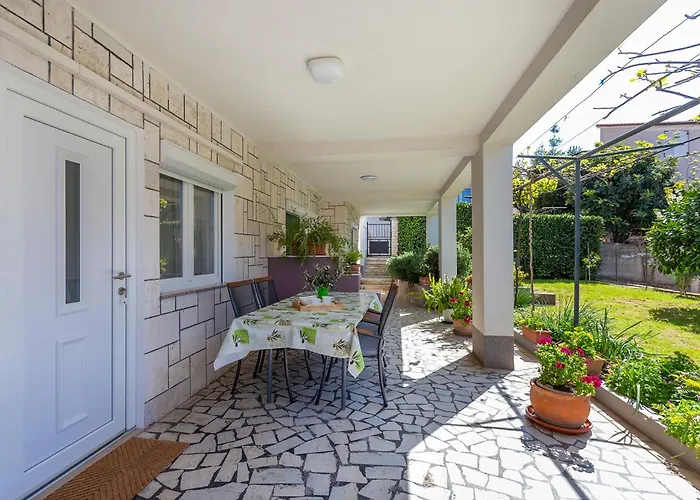 Guest house Perka Near Pula