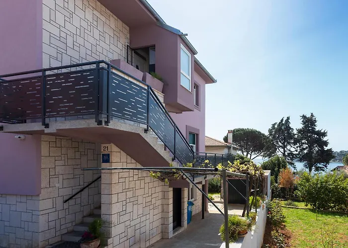 Guest house Perka Near Pula