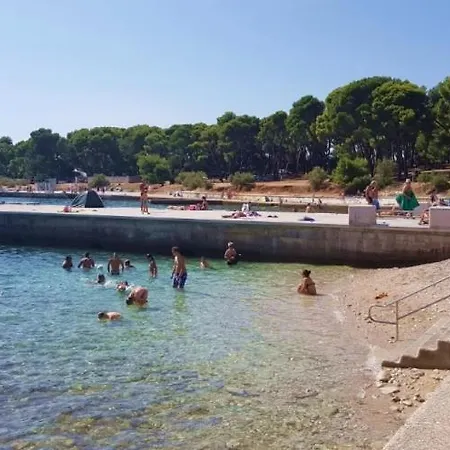 Pensionat Perka Near